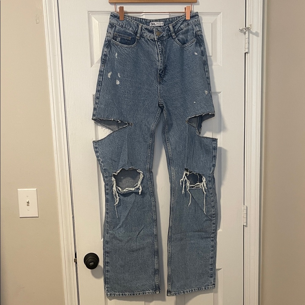 Zara Distressed Blue Jeans